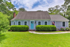 Charming Cottage with Deck - Walk to Skaket Beach!